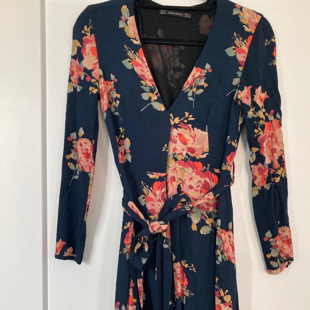 Zara Navy Floral Dress